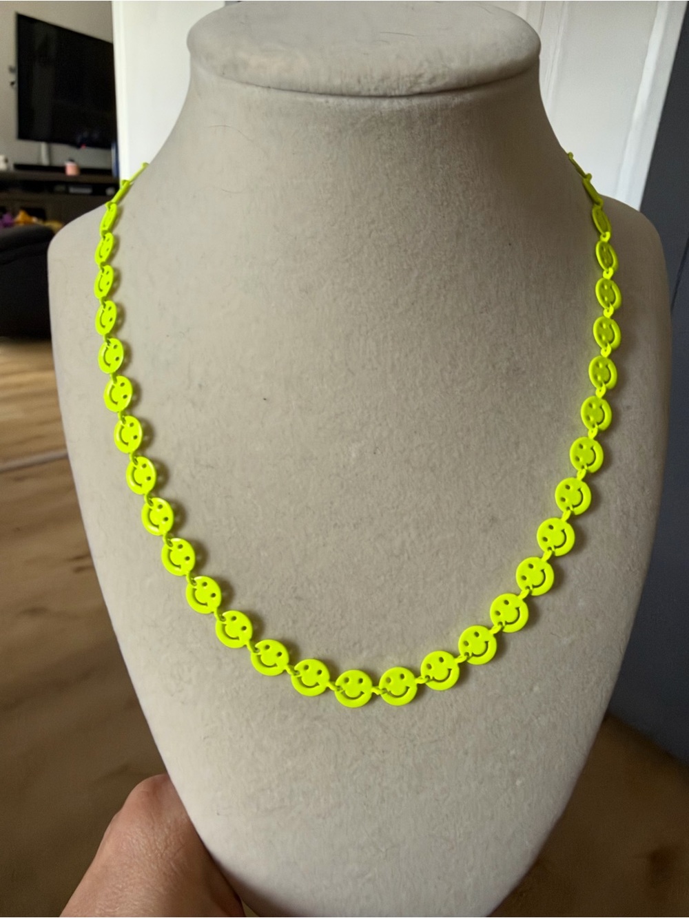 Neon Yellow Smile Face Women’s Necklace and bracelet - Unbranded